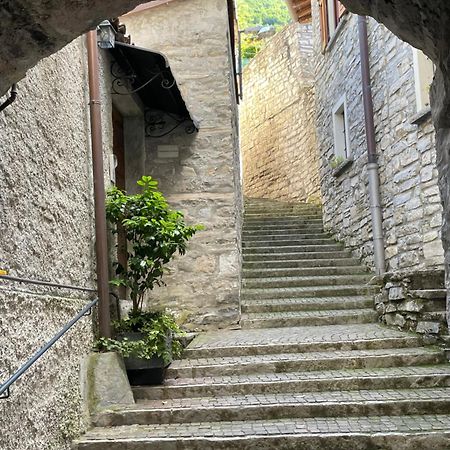 Apartamento Il Borghetto Di Torno Exterior foto